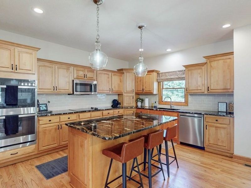 127 Whittlesey Drive, Tallmadge, OH 44278 Photo 27