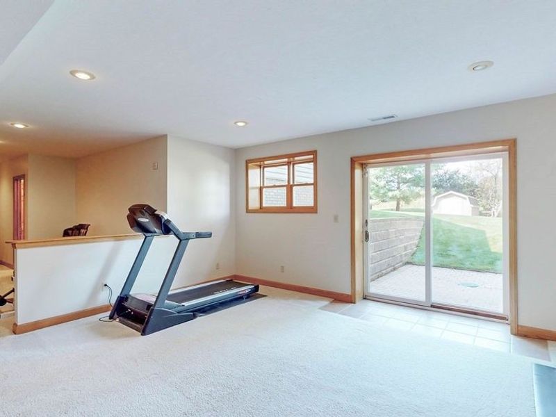 127 Whittlesey Drive, Tallmadge, OH 44278 Photo 48