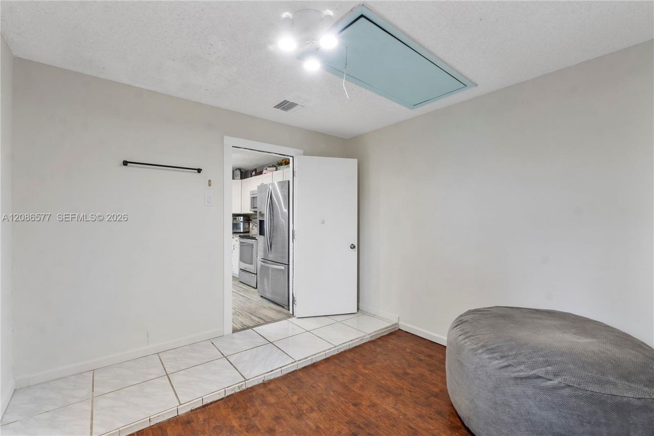 3839 Island Club Cir, Lake Worth, FL 33462 Photo