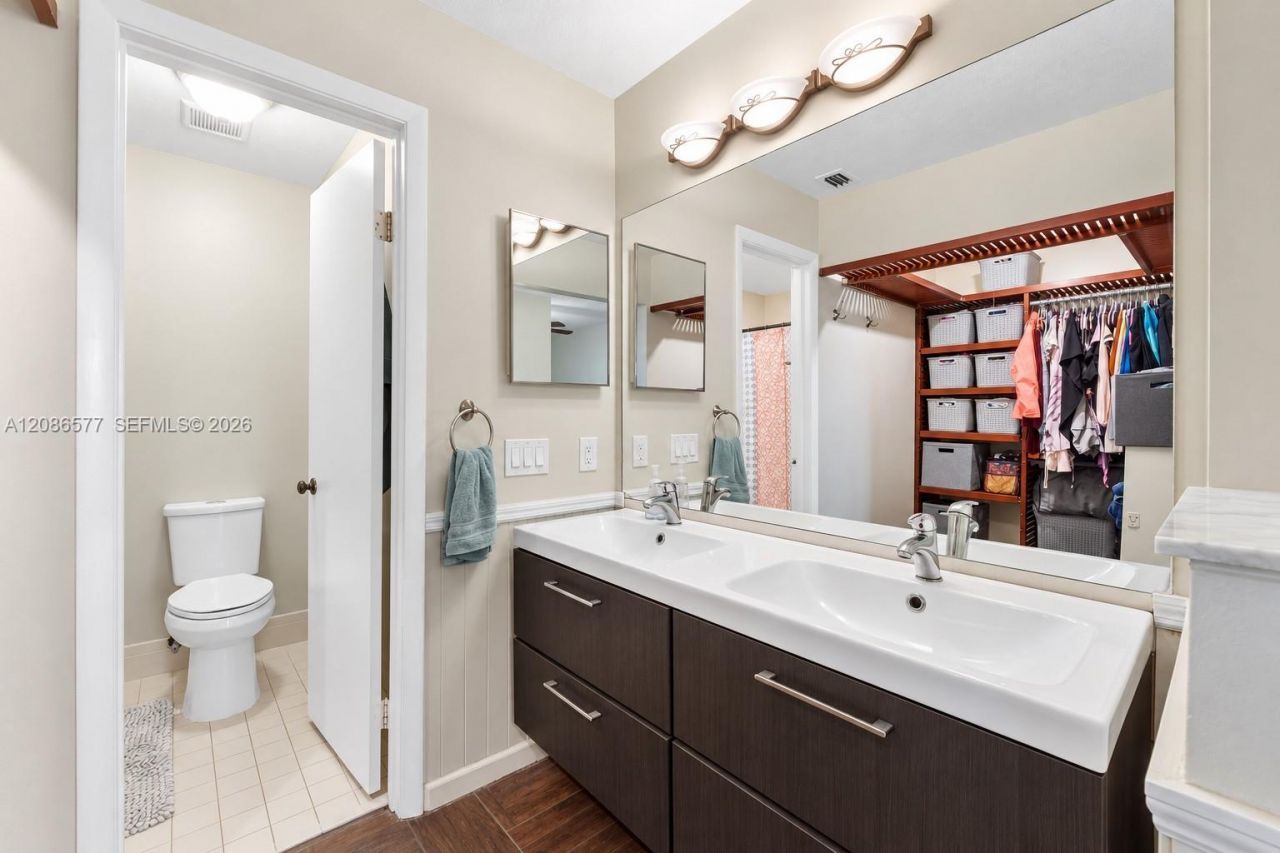 3839 Island Club Cir, Lake Worth, FL 33462 Photo