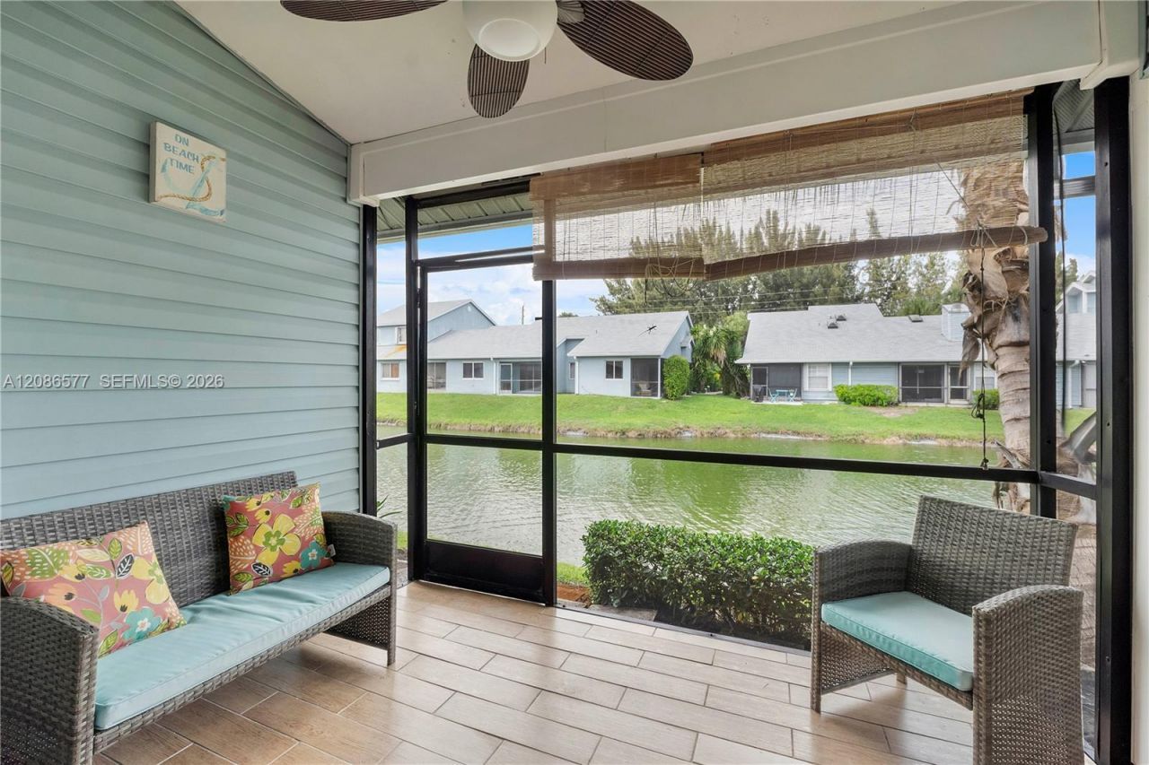 3839 Island Club Cir, Lake Worth, FL 33462 Photo
