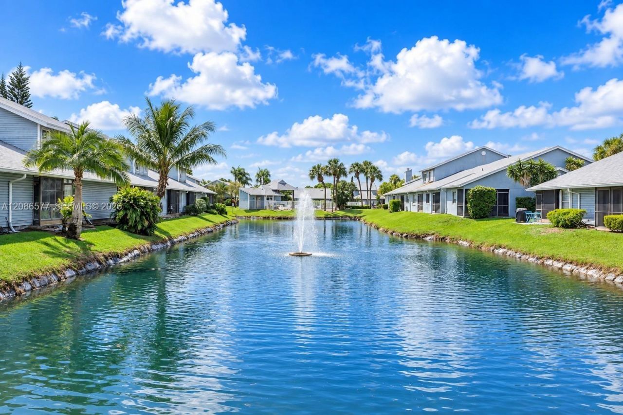 3839 Island Club Cir, Lake Worth, FL 33462 Photo