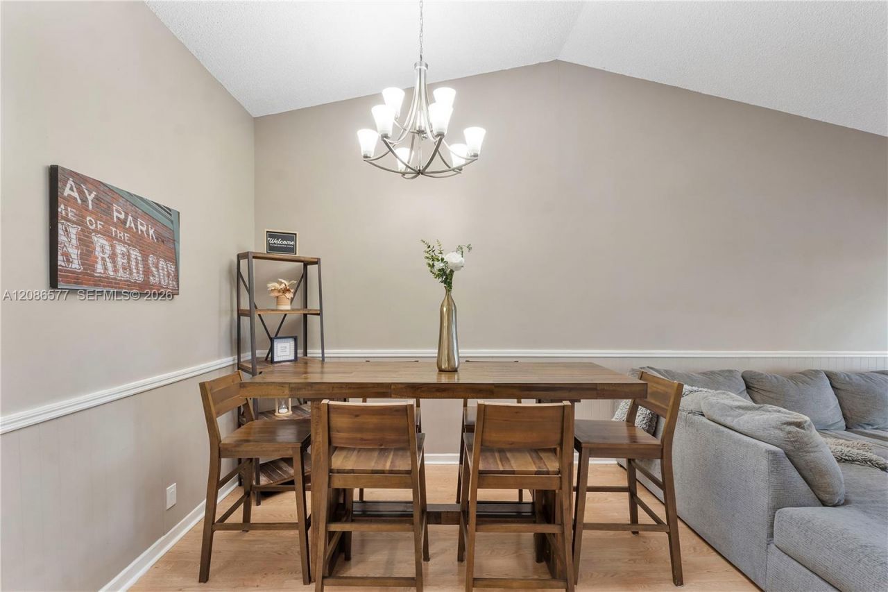3839 Island Club Cir, Lake Worth, FL 33462 Photo