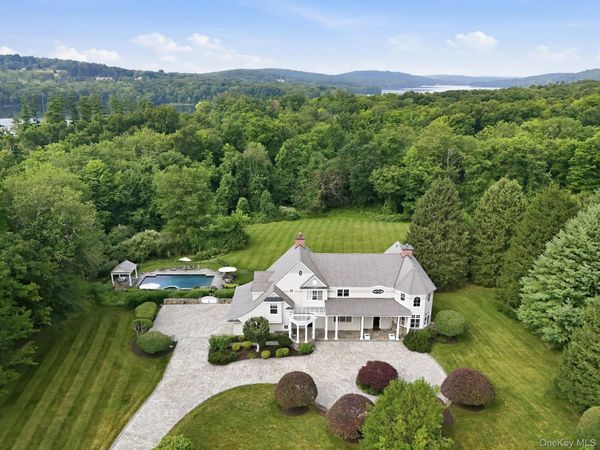 4 Little Mountain Road , North Salem, NY 10560