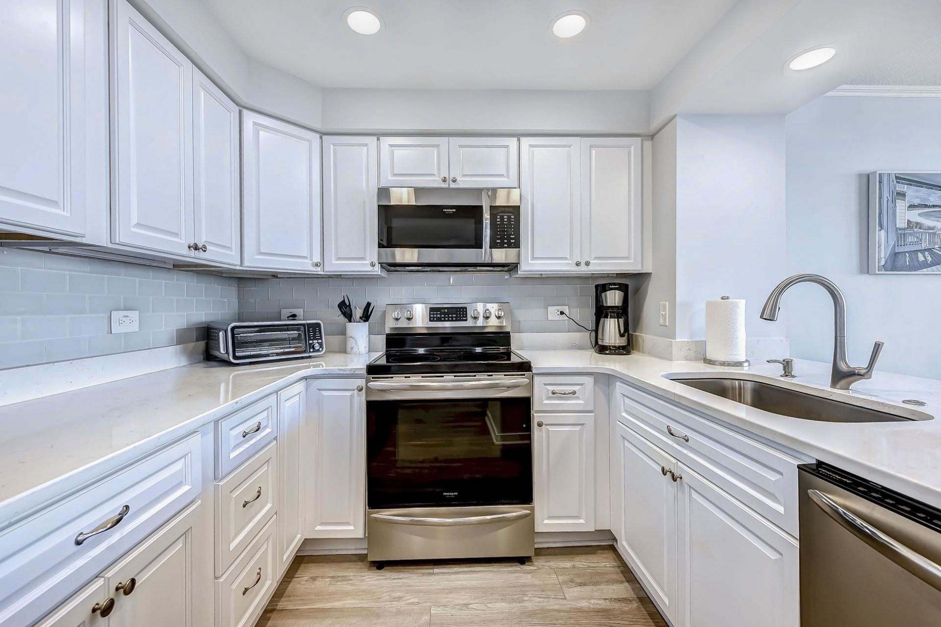 100 Ocean Creek Dr. Photo 11