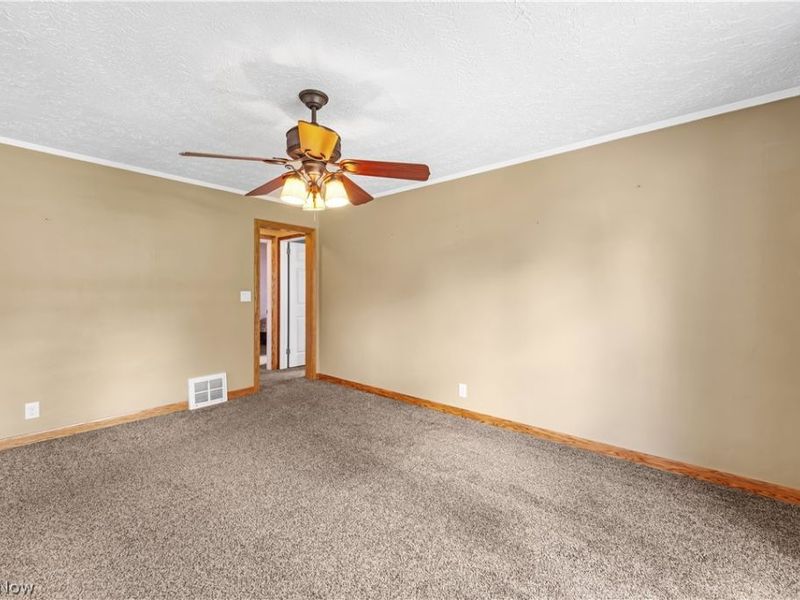 216 Rowford Avenue SW, Massillon, OH 44646 Photo 5