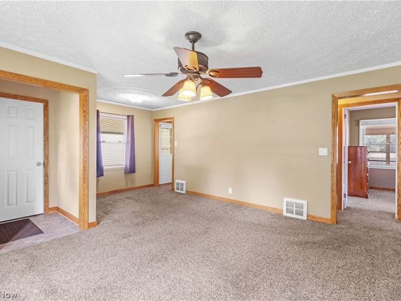 216 Rowford Avenue SW, Massillon, OH 44646 Photo 8