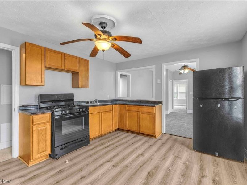 5917 Cable Avenue, Cleveland, OH 44127 Photo 12