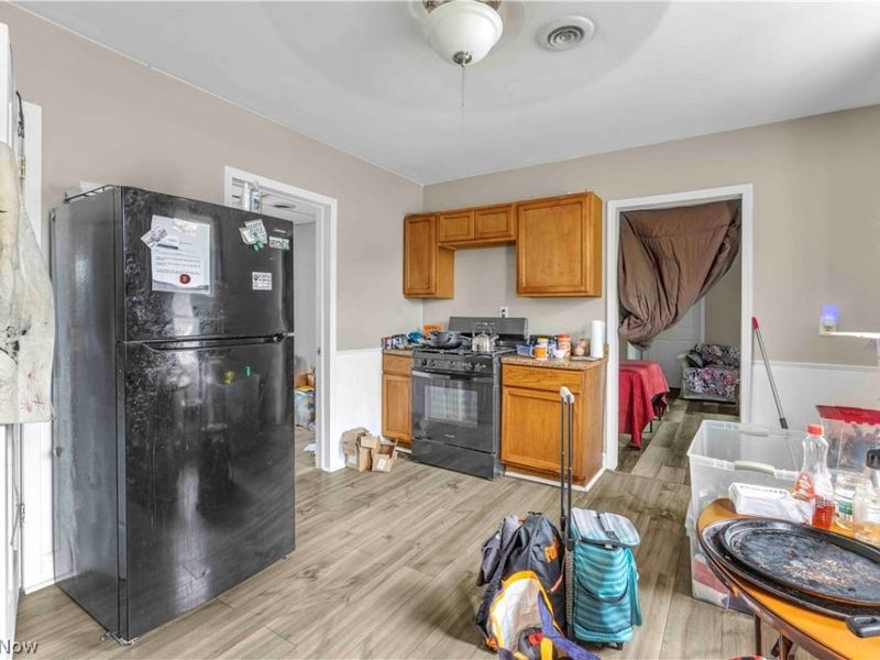 5917 Cable Avenue, Cleveland, OH 44127 Photo 21