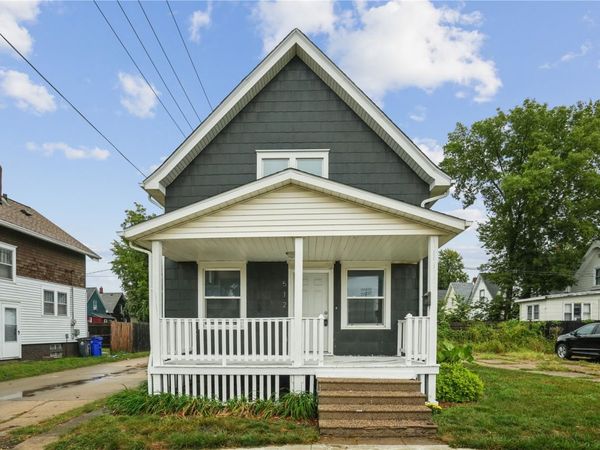 512 15th St NE , Cedar Rapids, IA 52402