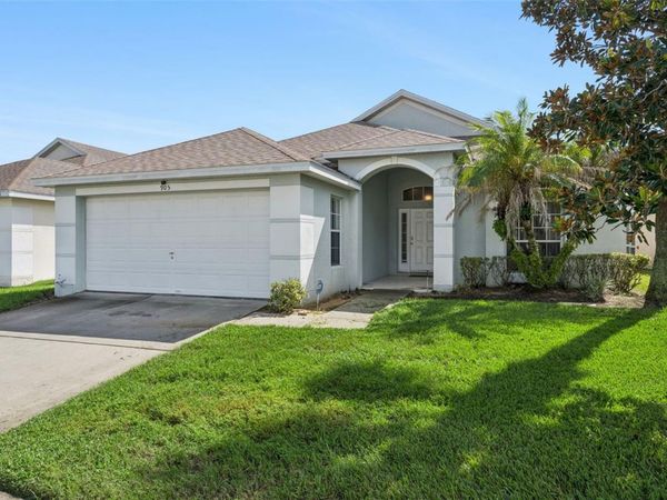 905 LOCKBREEZE DRIVE , DAVENPORT, FL 33897