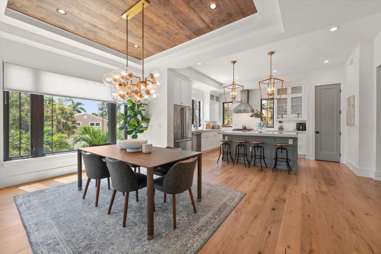 6840 Longboat Drive S, Longboat Key, FL 34228 Photo