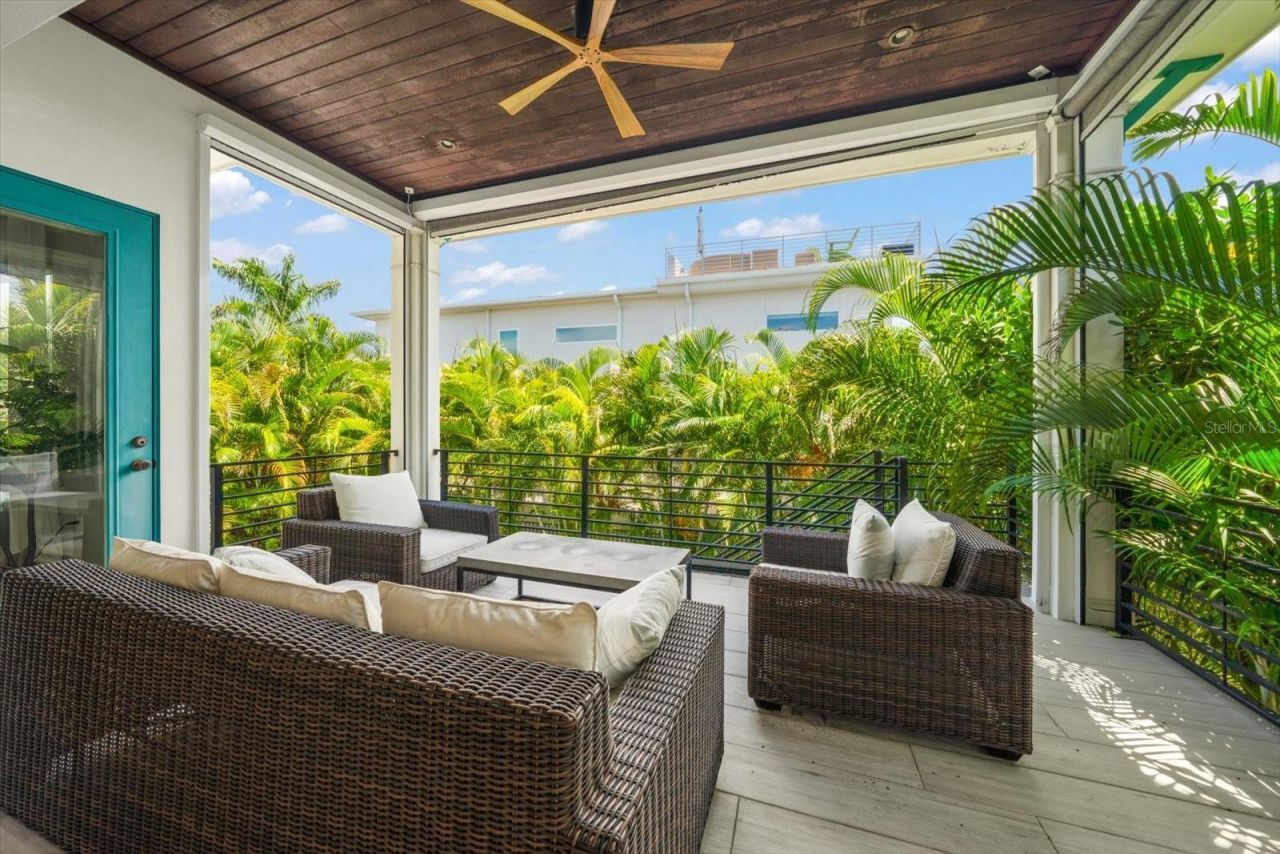 6840 Longboat Drive S, Longboat Key, FL 34228 Photo
