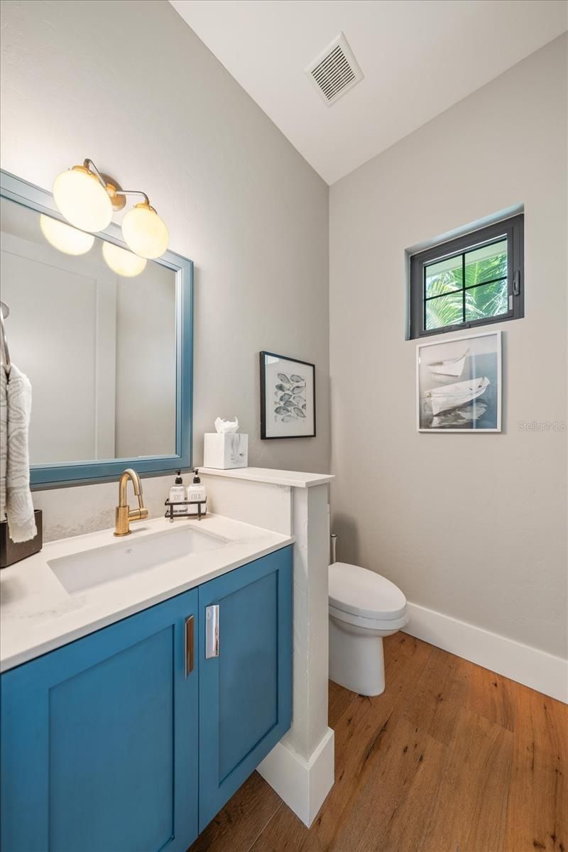 6840 Longboat Drive S, Longboat Key, FL 34228 Photo