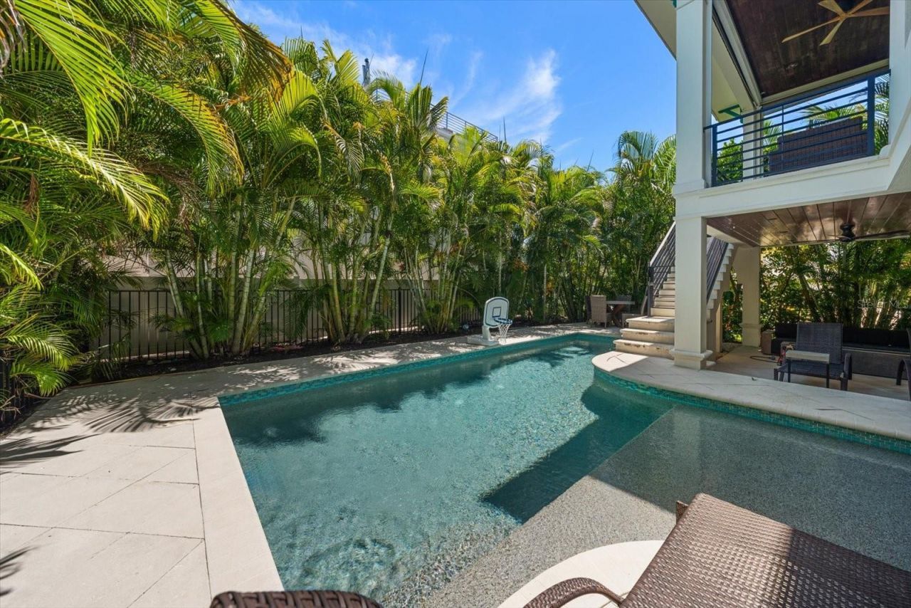 6840 Longboat Drive S, Longboat Key, FL 34228 Photo