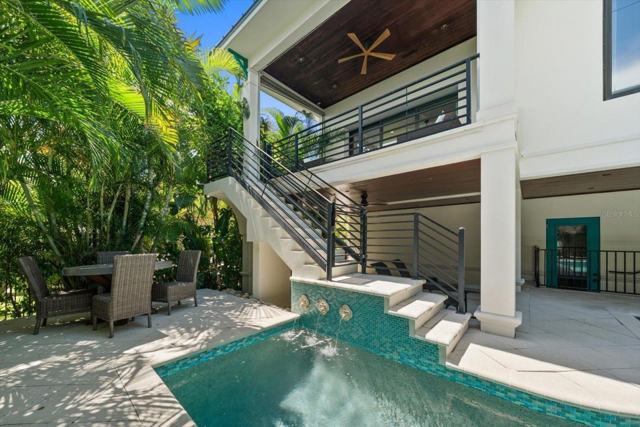 6840 Longboat Drive S, Longboat Key, FL 34228 Photo