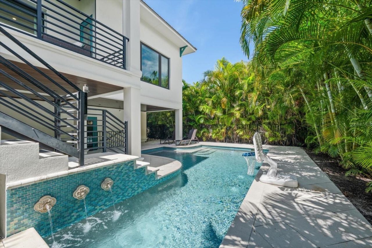 6840 Longboat Drive S, Longboat Key, FL 34228 Photo