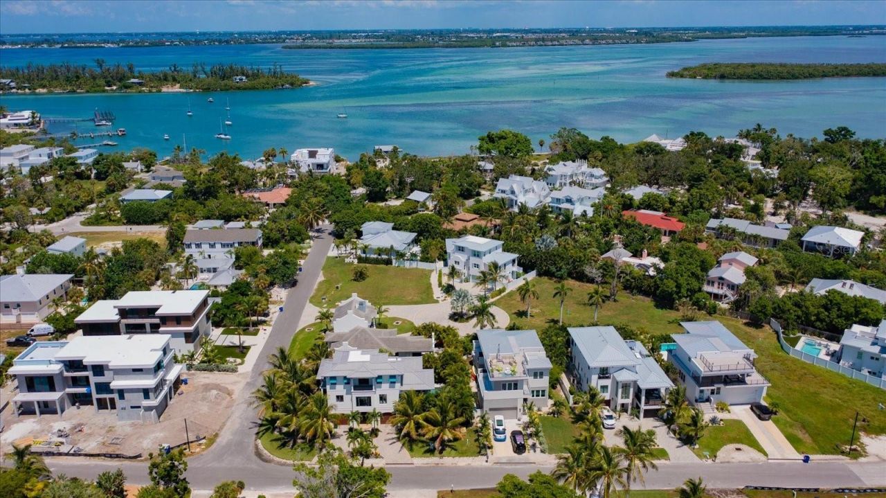 6840 Longboat Drive S, Longboat Key, FL 34228 Photo