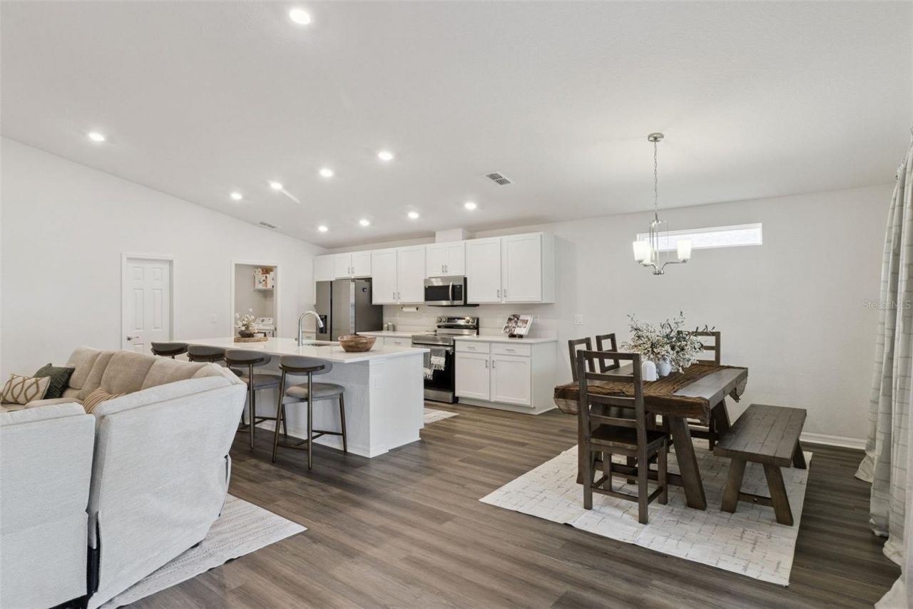 2037 Summerlake Drive, Auburndale, FL 33823 Photo