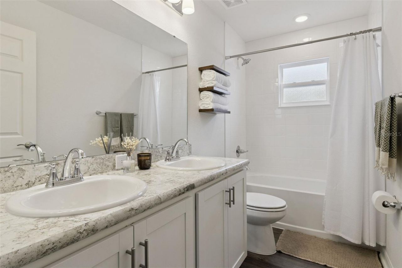 2037 Summerlake Drive, Auburndale, FL 33823 Photo