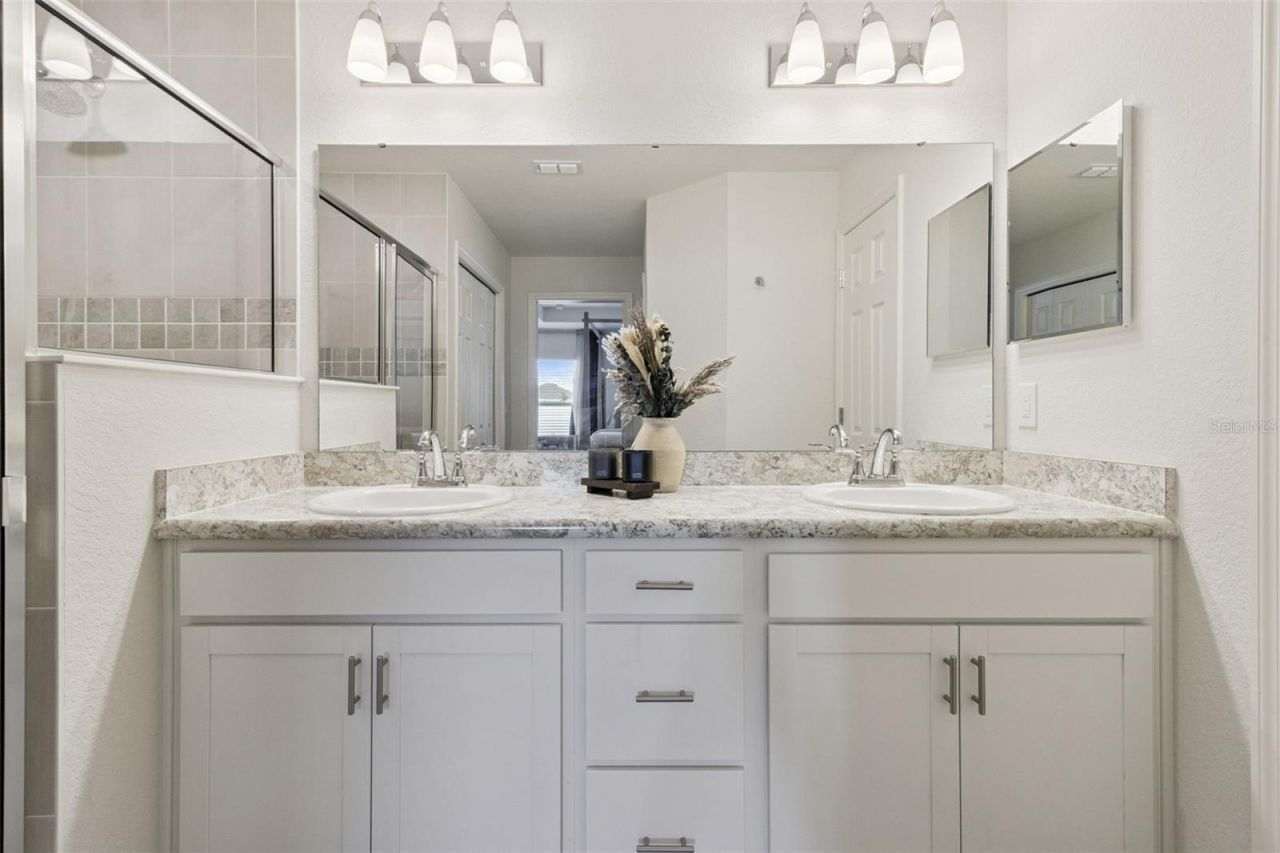 2037 Summerlake Drive, Auburndale, FL 33823 Photo