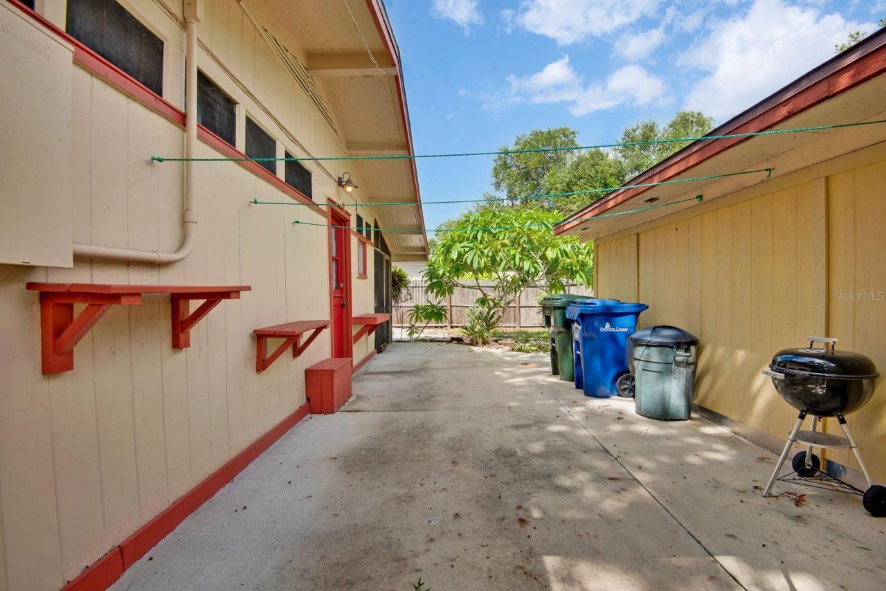 2837 Forest Lane, Sarasota, FL 34231 Photo