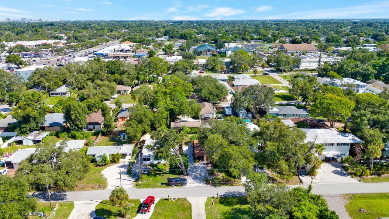 2837 Forest Lane, Sarasota, FL 34231 Photo