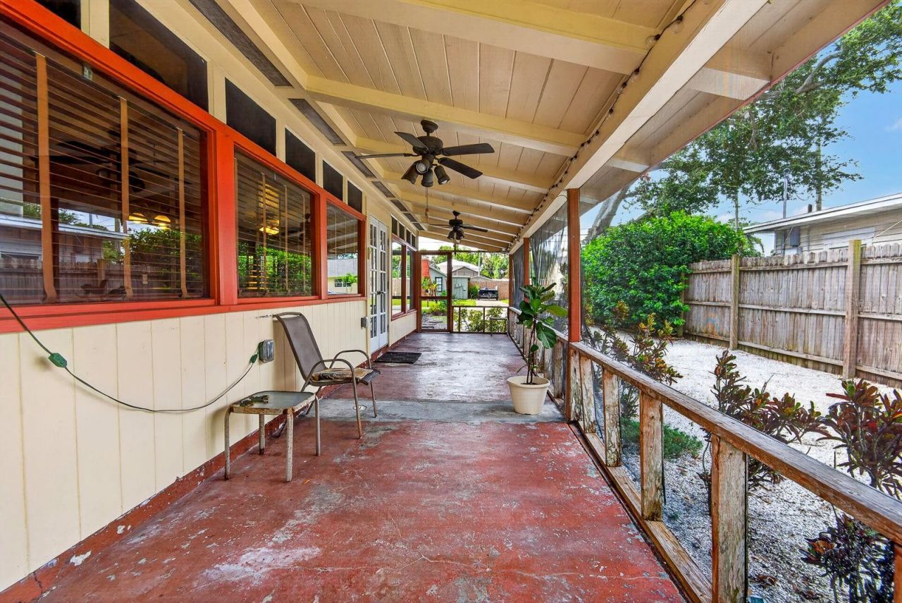2837 Forest Lane, Sarasota, FL 34231 Photo