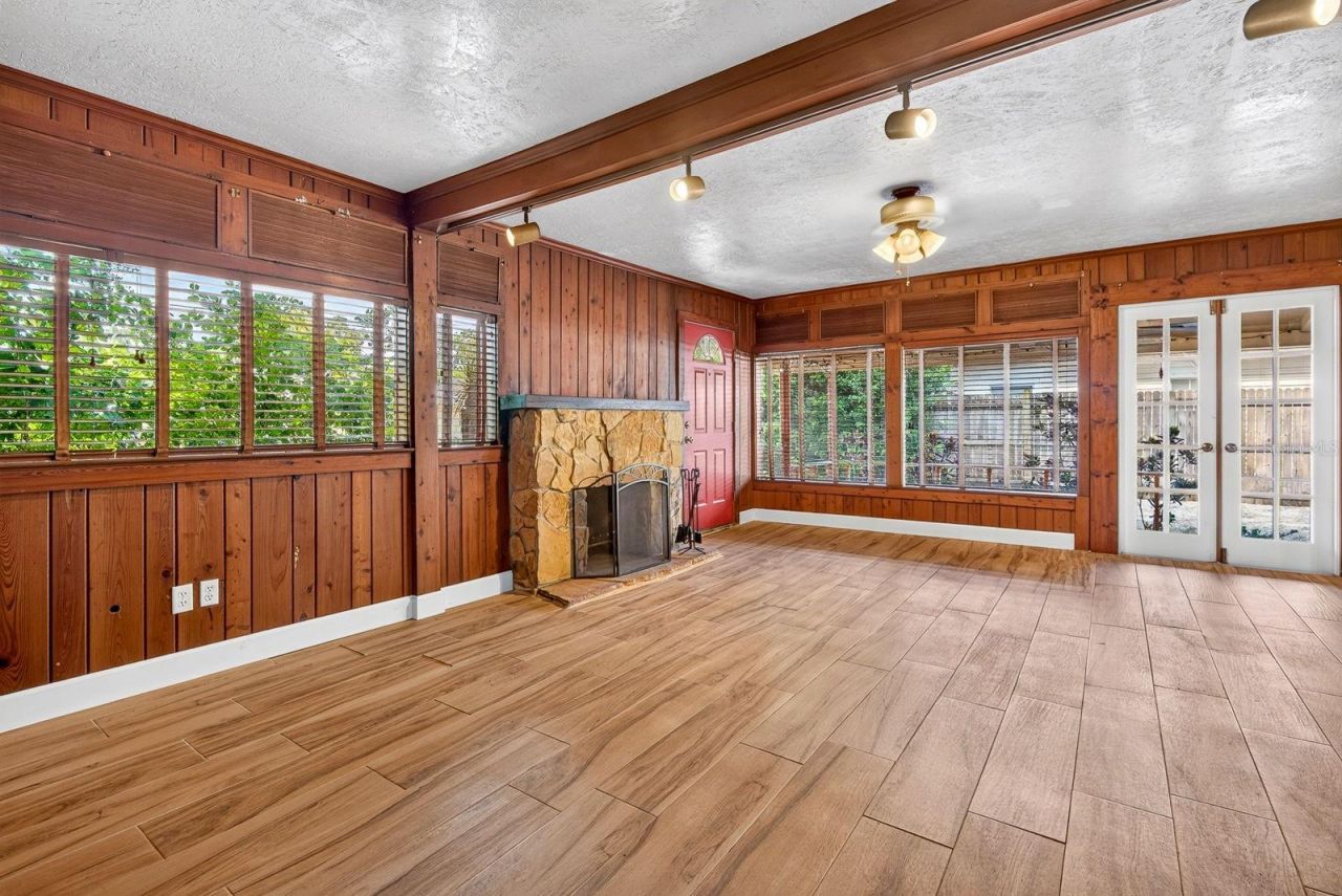 2837 Forest Lane, Sarasota, FL 34231 Photo
