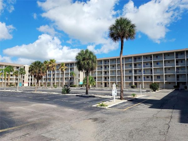 3520 LAKE BAYSHORE DRIVE , Unit K111, BRADENTON, FL 34205