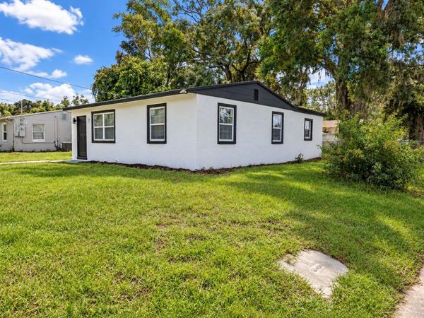3942 WELLS STREET N, ORLANDO, FL 32805
