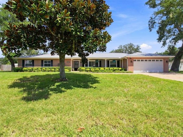 610 HITCHING POST DRIVE , BRANDON, FL 33511