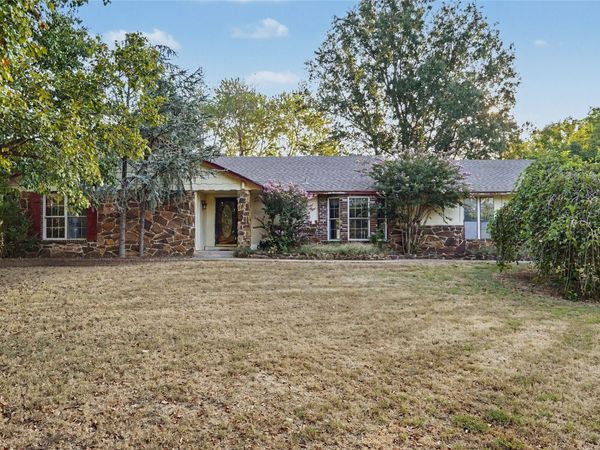 8809 N 176th East Avenue , Owasso, OK 74055