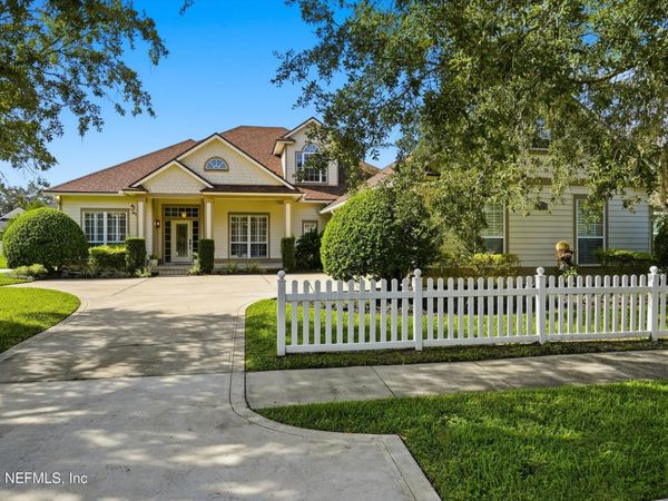 1799 MOORINGS Circle, Middleburg, FL 32068