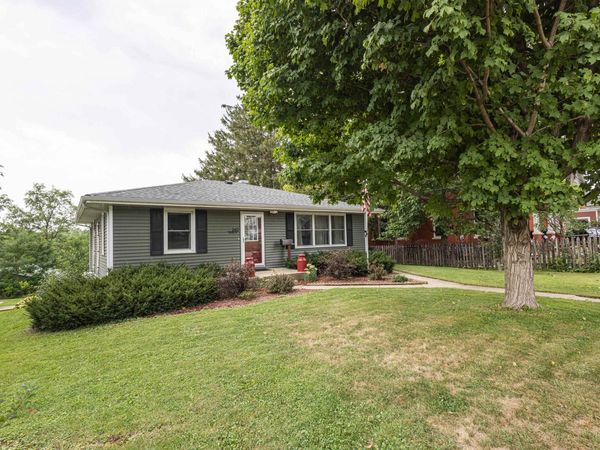 240 Ellen Street, Platteville, WI 53818