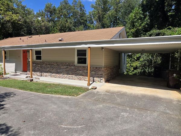 354 East Drive, Oak Ridge, TN 37830