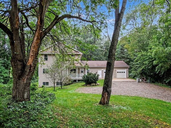 5171 Bancroft Avenue SE, Lowell, MI 49331