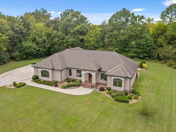 230 W Nickajack Road, Ringgold, GA 30736