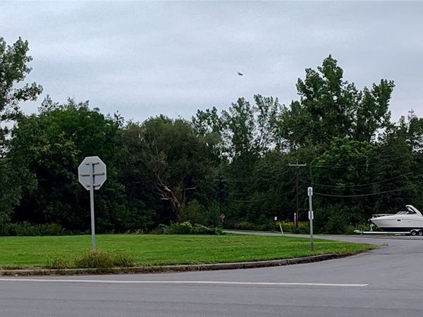 Rt-5 , Clinton, NY 13323