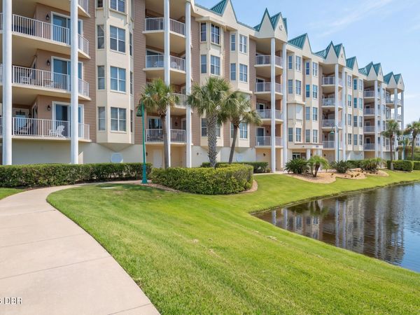 4672 Riverwalk Village Court, Unit 8207, Ponce Inlet, FL 32127