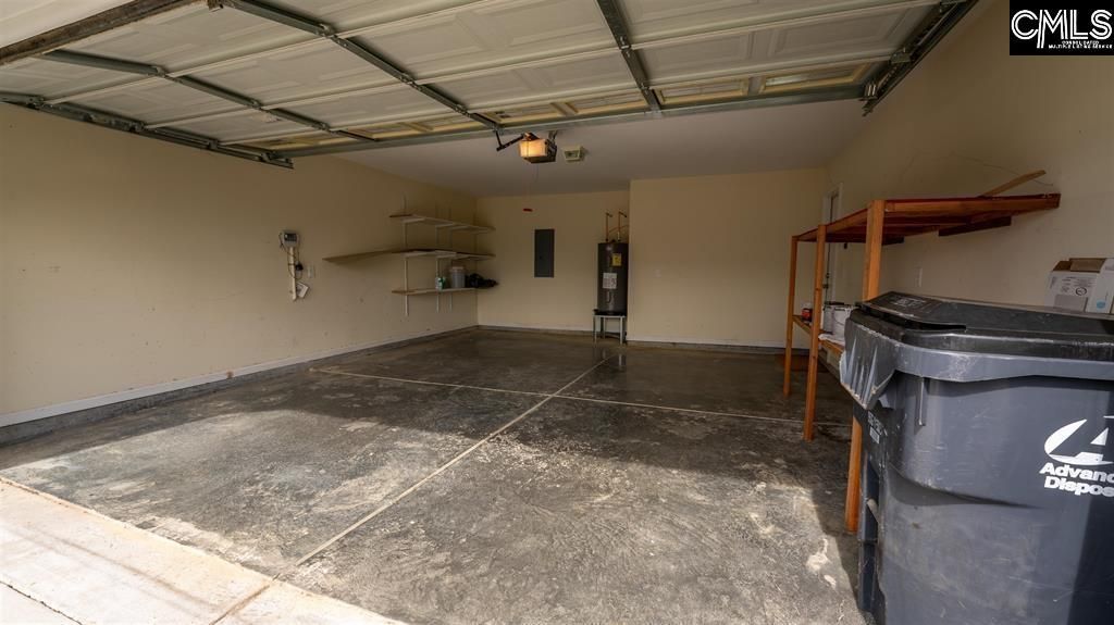102 Burgundy Court Photo 15