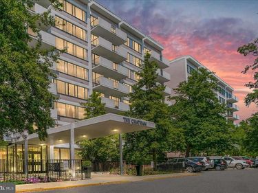 4501 ARLINGTON BOULEVARD , Unit 807, ARLINGTON, VA 22203