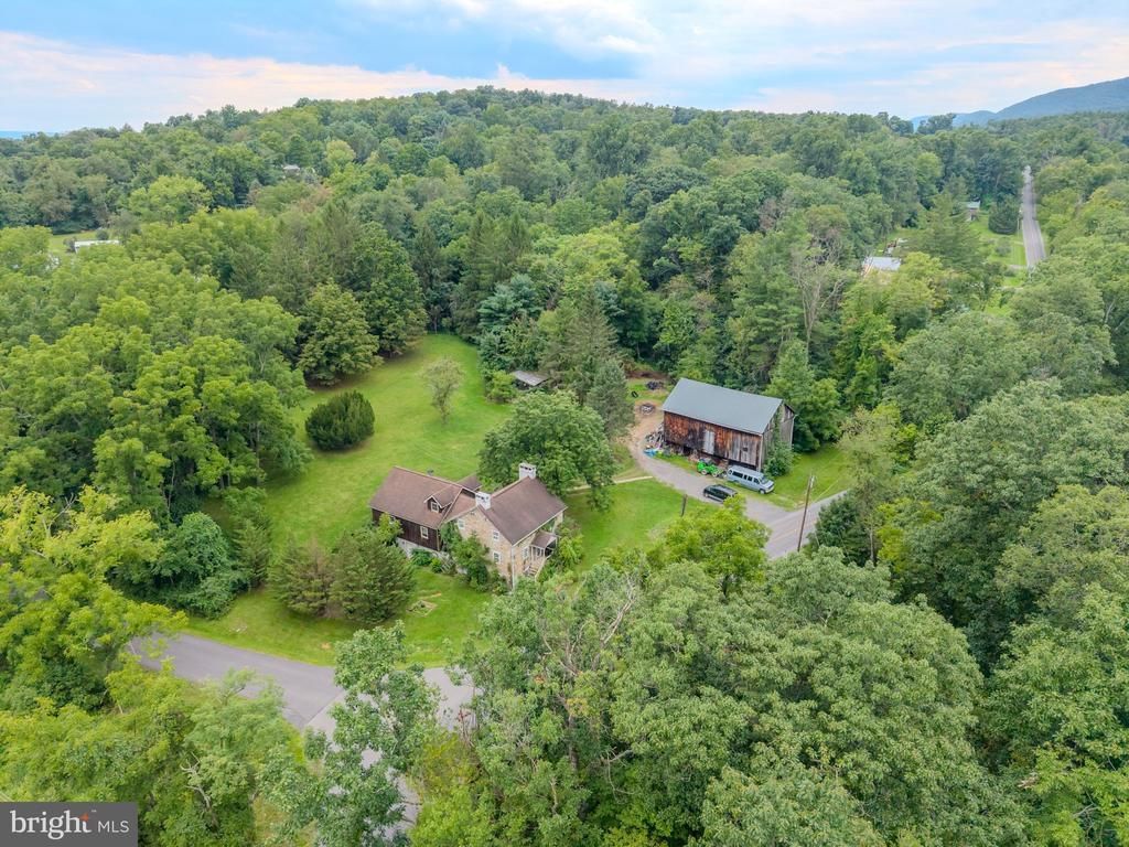 4596 ARCH ROCK ROAD , MIFFLINTOWN, PA 17059