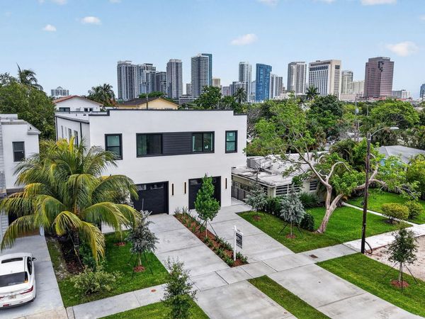 507-509 SW 11th Street, Fort Lauderdale, FL 33315