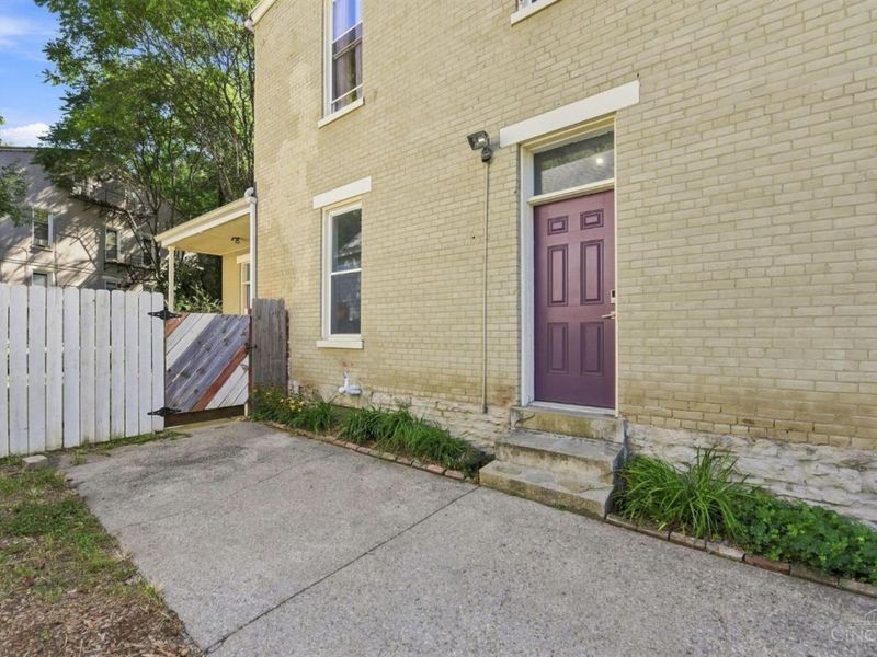 802 Delhi Avenue, Cincinnati, OH 45204 Photo 5