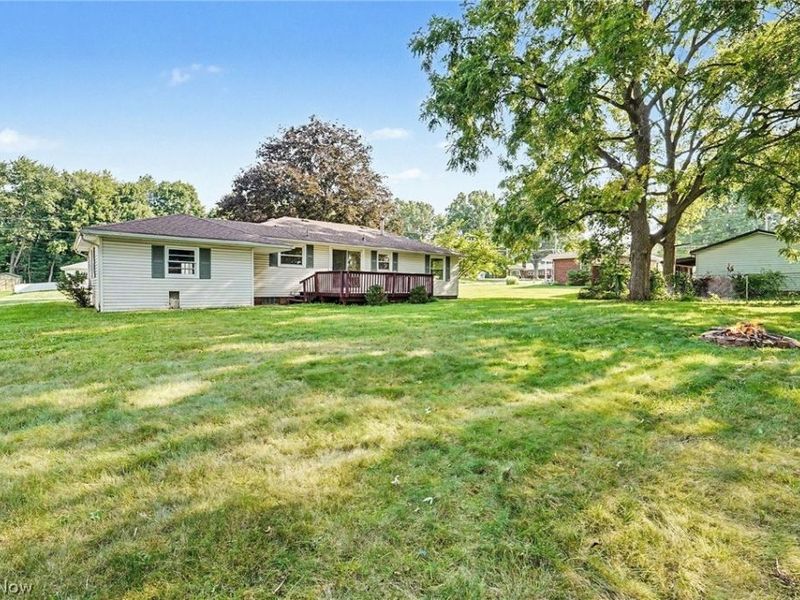 811 Leecrest Street NW, Massillon, OH 44646 Photo 5