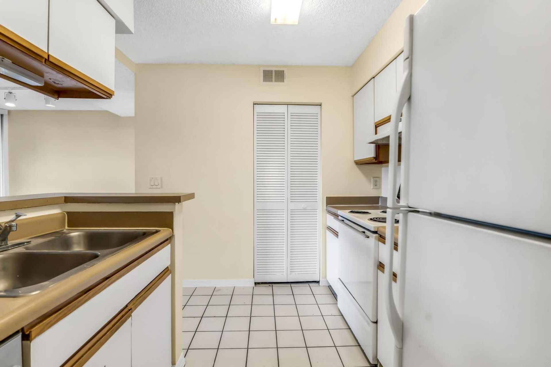 3985 W Mcnab Road, Unit A108, Pompano Beach, FL 33069 Photo
