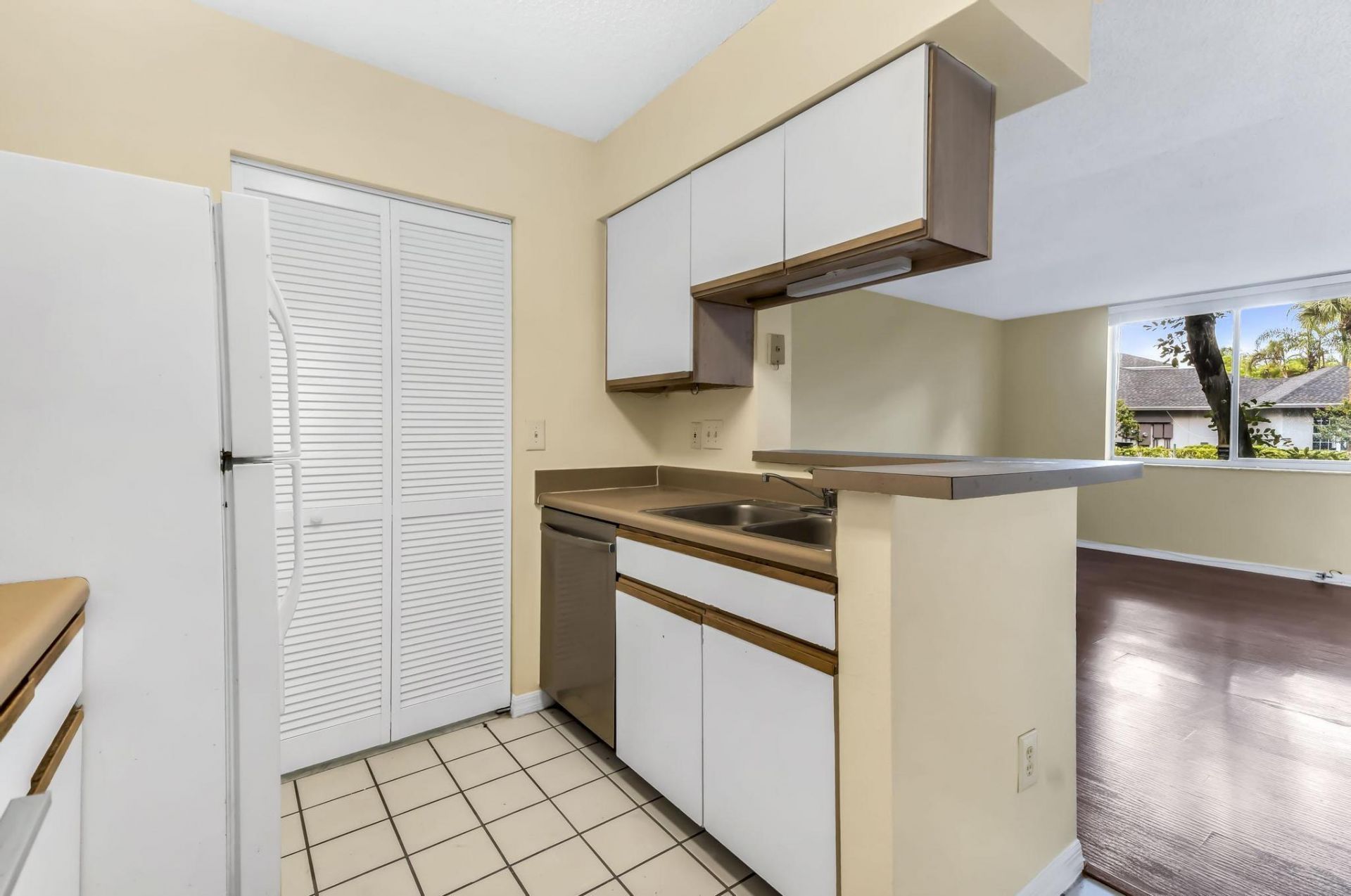 3985 W Mcnab Road, Unit A108, Pompano Beach, FL 33069 Photo