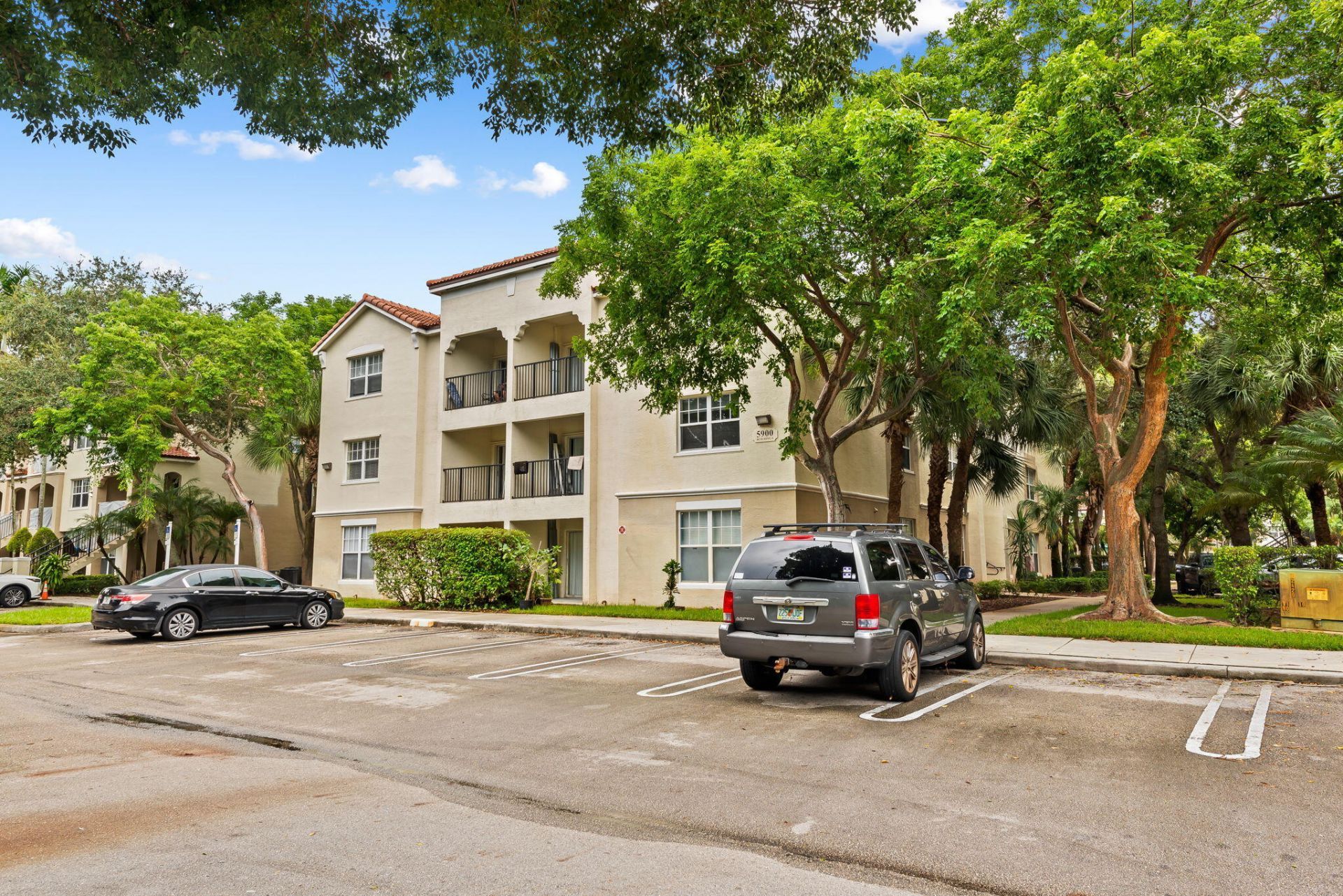 5900 W Sample Road, Unit 102, Coral Springs, FL 33067 Photo