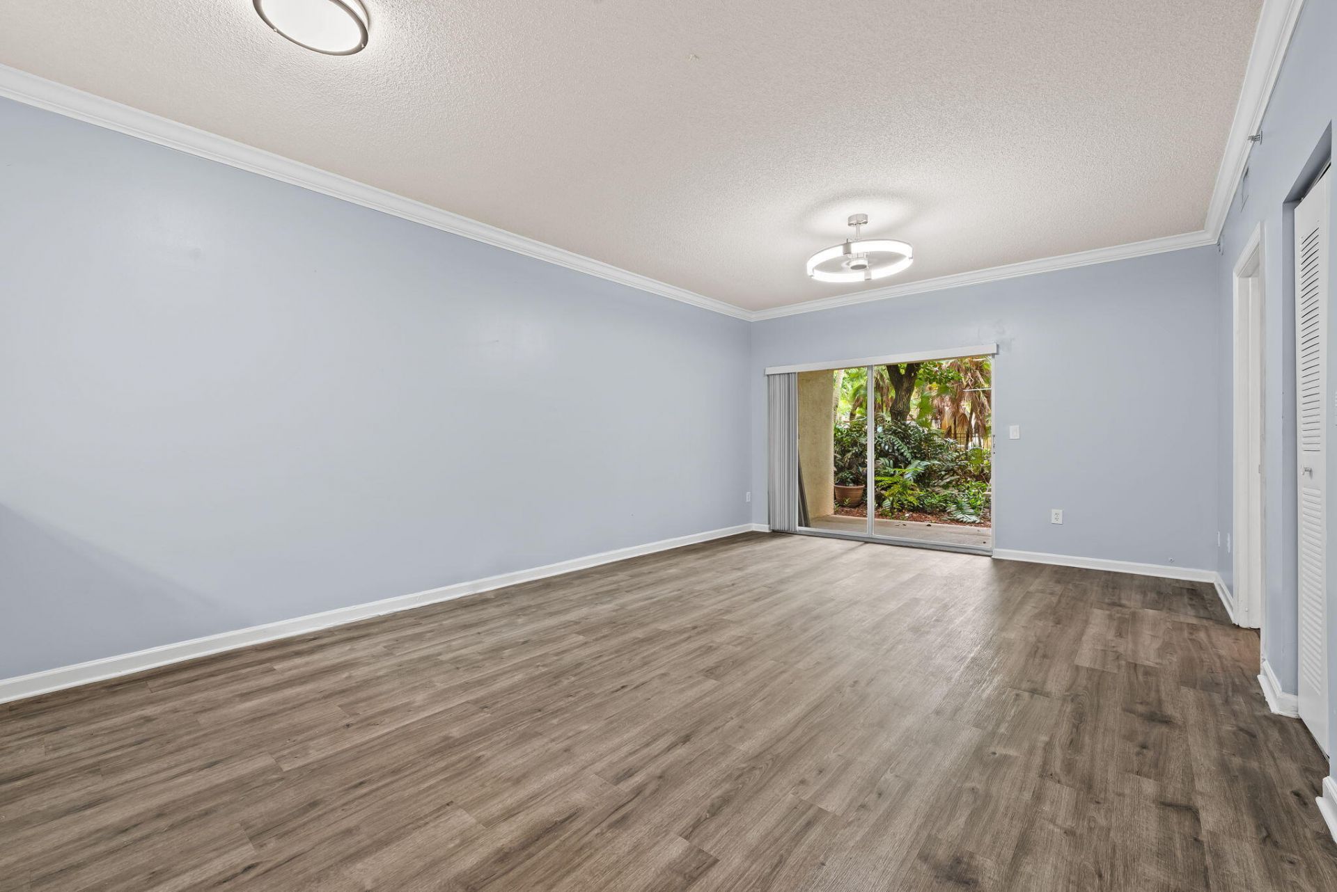 5900 W Sample Road, Unit 102, Coral Springs, FL 33067 Photo